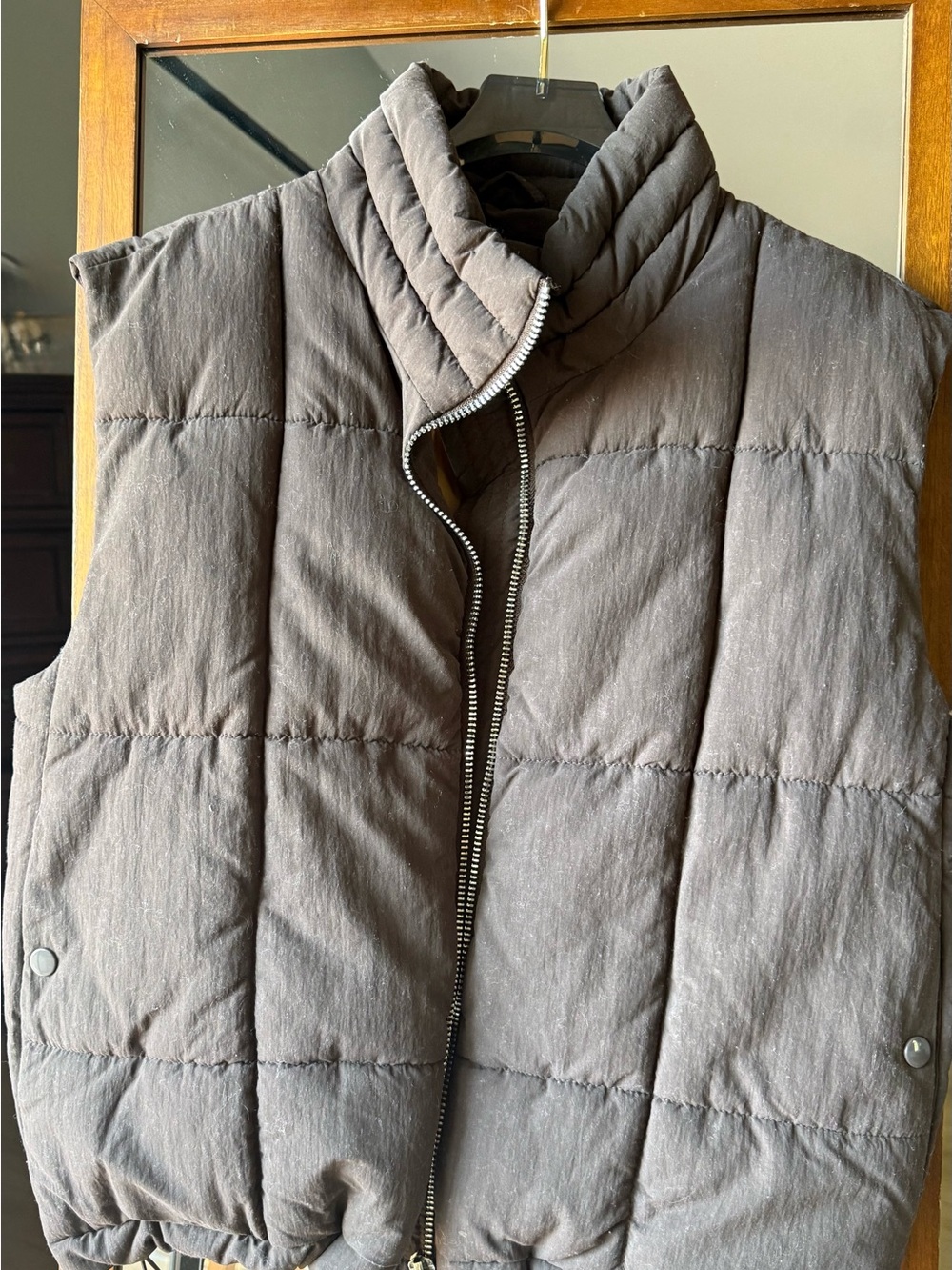 Zara Women’s Quilted Puffer Vest - Brown